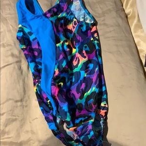 Kids gymnastics suit